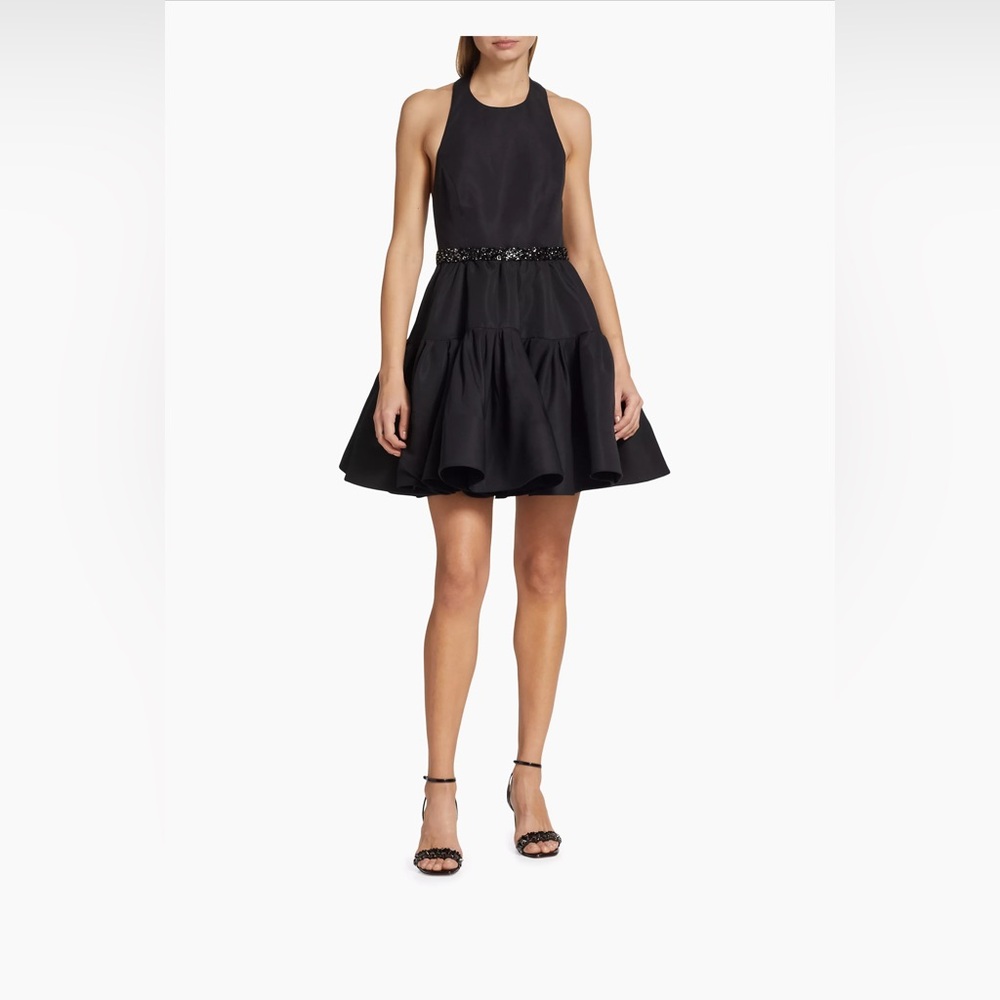 Elegant Black Sleeveless Dress